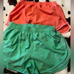 Nike Womens Tempo Running Shorts - Medium